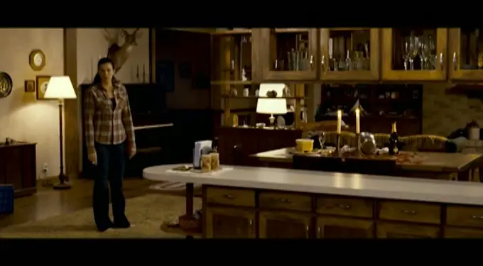 Liv Tyler in a house scene from The Strangers