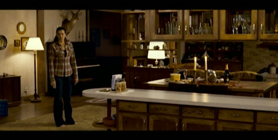Liv Tyler in a house scene from The Strangers