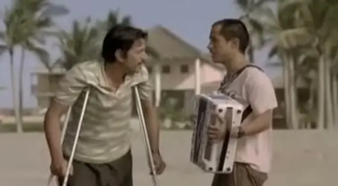Gael Garcia Bernal and Diego Luna in Rudo y Cursi