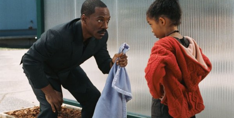 Eddie Murphy and Yara Shahidi in Imagine That