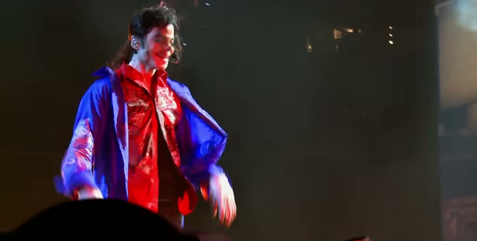 Michael Jackson rehearsing in This Is It