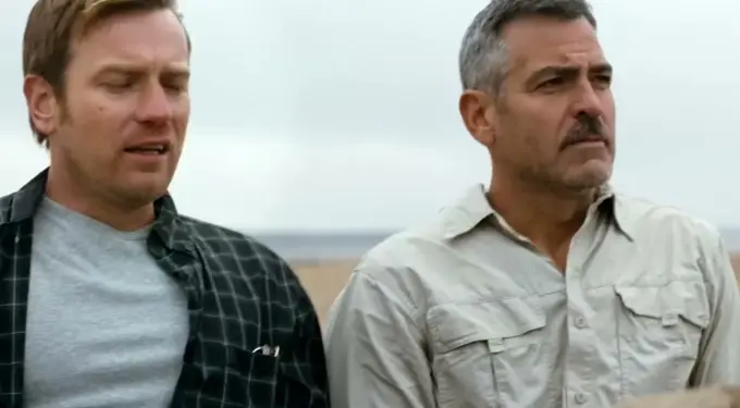 Ewan McGregor and George Clooney in The Men Who Stare at Goats
