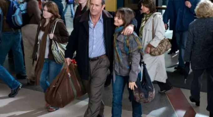 Edge of Darkness movie scene