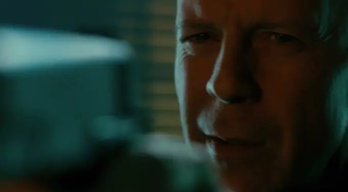 Bruce Willis in RED