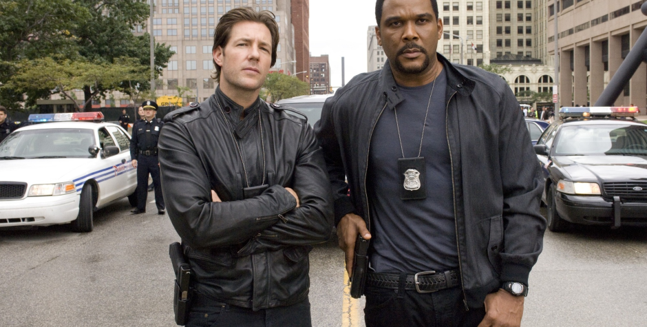 Tyler Perry and Edward Burns in Alex Cross
