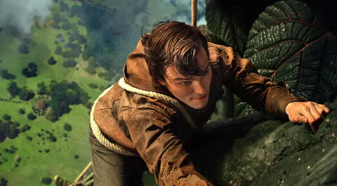 Nicholas Hoult as Jack climbing in Jack the Giant Slayer
