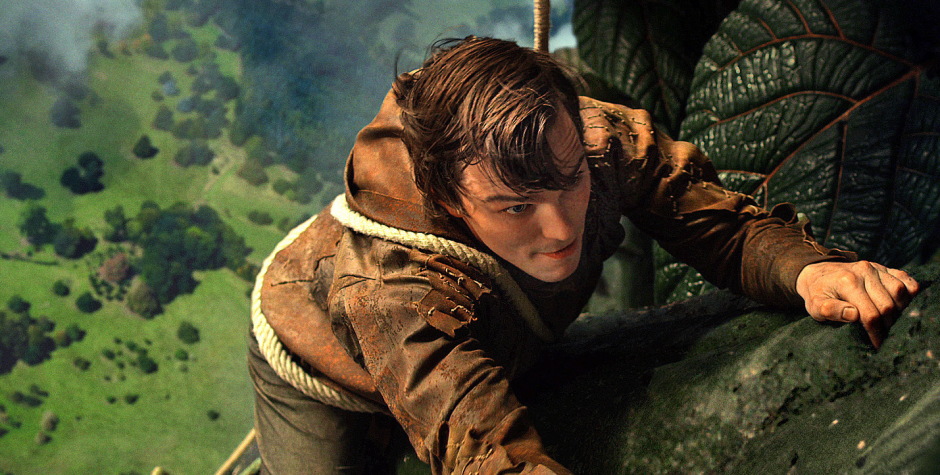 Nicholas Hoult as Jack climbing in Jack the Giant Slayer