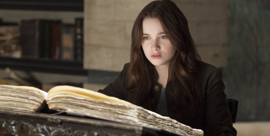 Alice Englert as Lena Duchannes in a scene from Beautiful Creatures