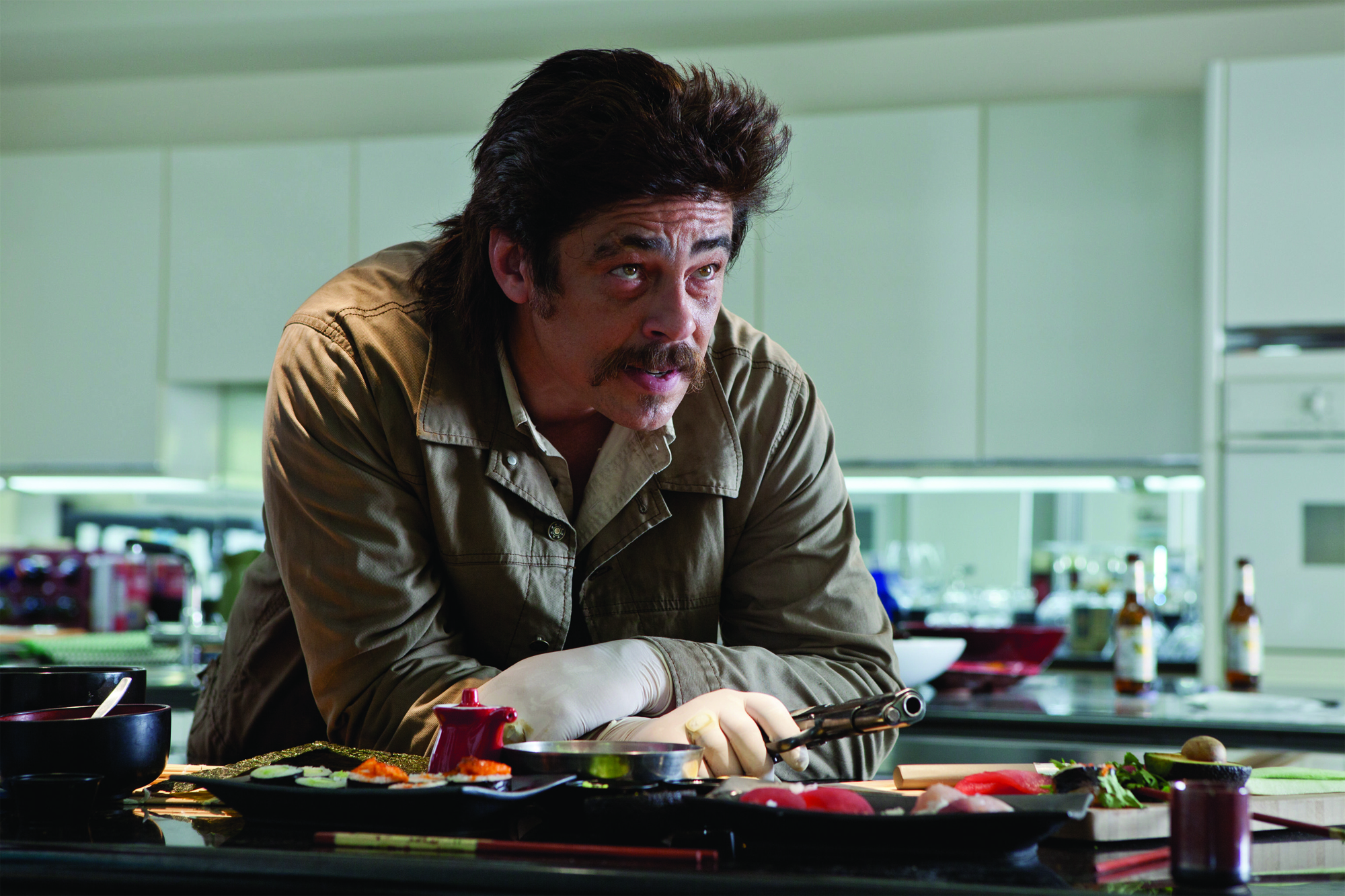 Benicio del Toro to be Pablo Escobar in ‘Paradise Lost’!