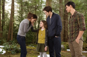 ‘The Twilight Saga: Breaking Dawn-Part 2’ stays at #1
