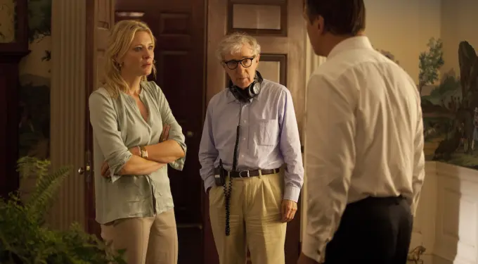 Cate Blanchett, Woody Allen, and Alec Baldwin in a house scene