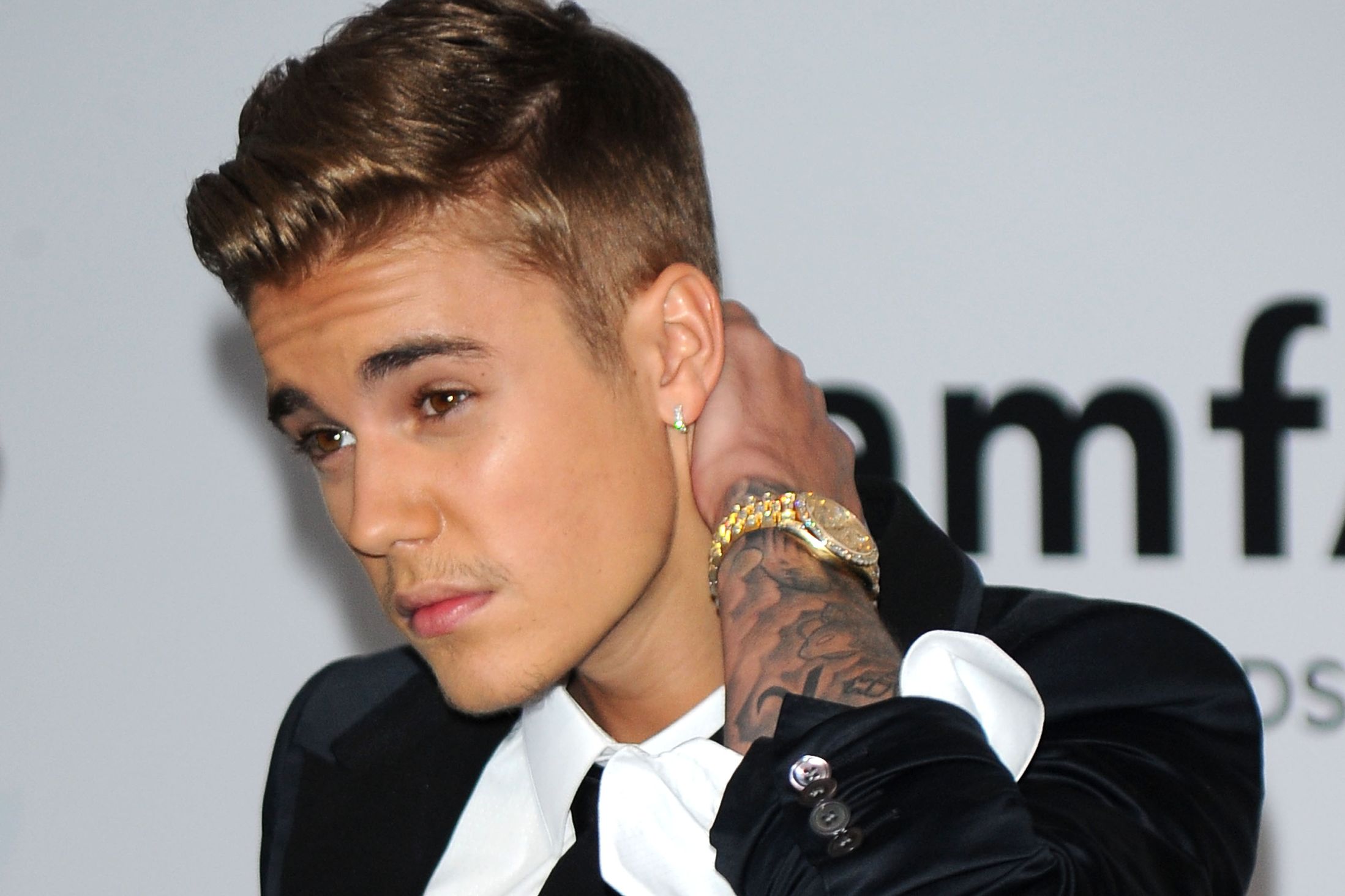 ‘Lengua, Cámara y Acción’: Is Justin Bieber Really A Racist?