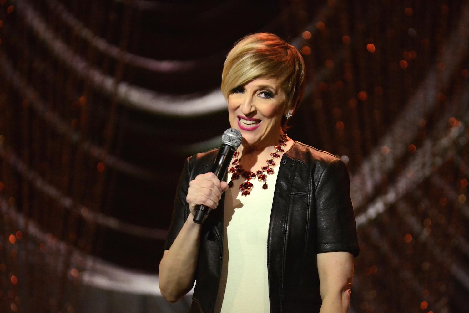 Comedienne Lisa Lampanelli On Trump, Cosby, Amy Shumer & Being ‘The Queen Of Mean’
