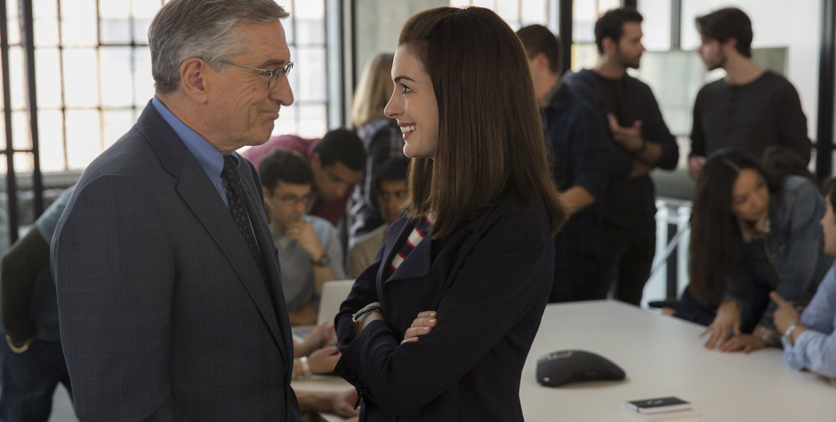 Robert De Niro and Anne Hathaway in The Intern